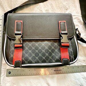 small black messenger bag